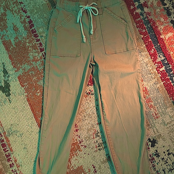 SO Pants - Khaki skinny cargo pants